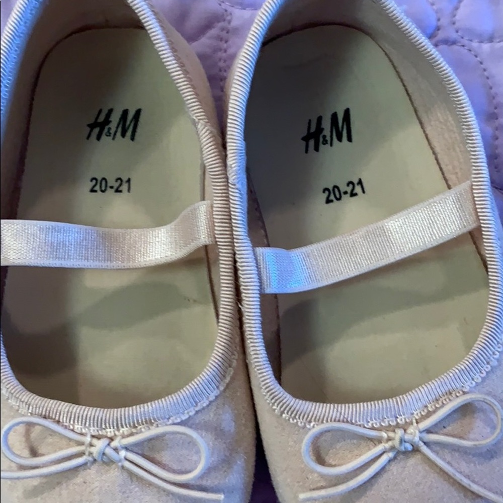 Shoes - Picture 6 of 6